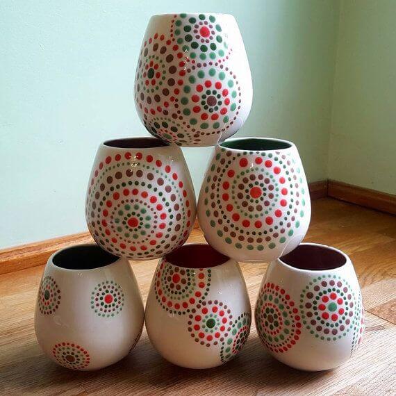 آموزش نقطه کوبی روی کوزه سفالی